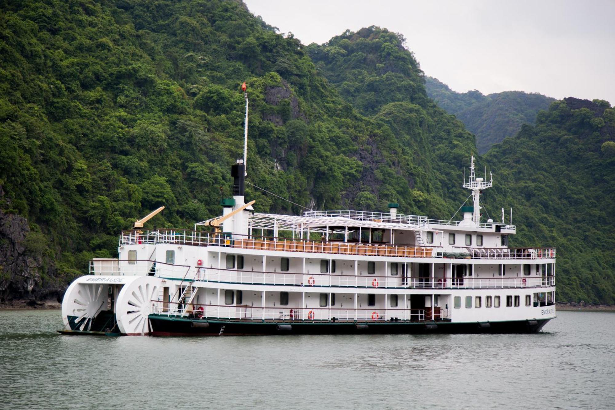 Emeraude Classic Cruises Hạ Long Exterior foto