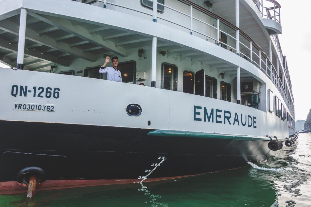 Emeraude Classic Cruises Hạ Long Exterior foto