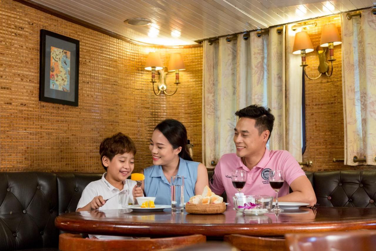 Emeraude Classic Cruises Hạ Long Exterior foto